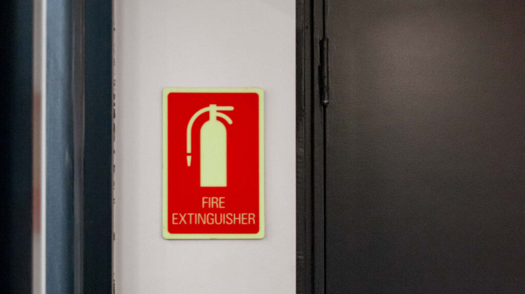 Smarterlite Fire Extinguisher Sign